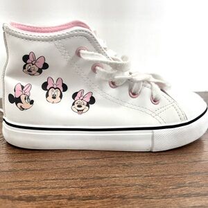 Disney High-Top Disney Minnie Mouse Graphic Sneakers